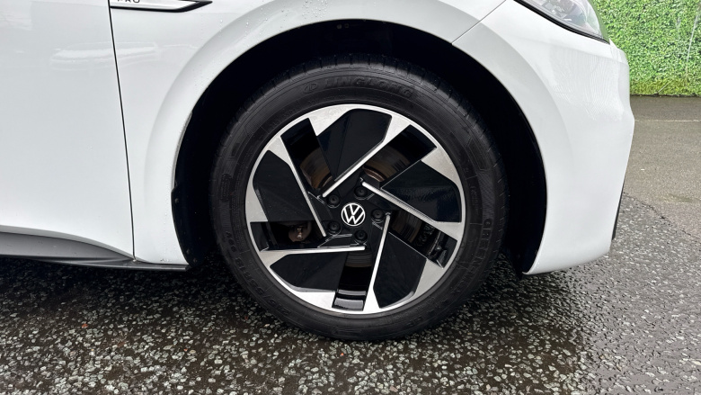 Volkswagen ID.3 150kW Life Pro Performance 58kWh 5dr Auto Electric Hatchback